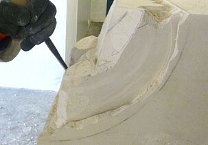 Photo "Stage sculpture : Découverte de la taille de pierre"